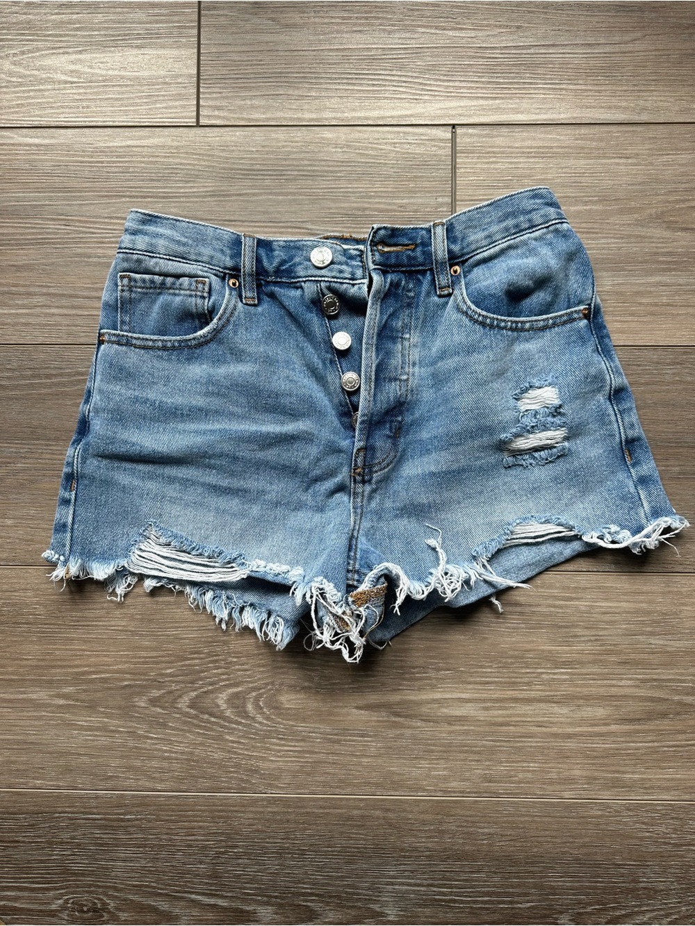 PacSun High-Waist Distressed Denim Shorts - Light Blue